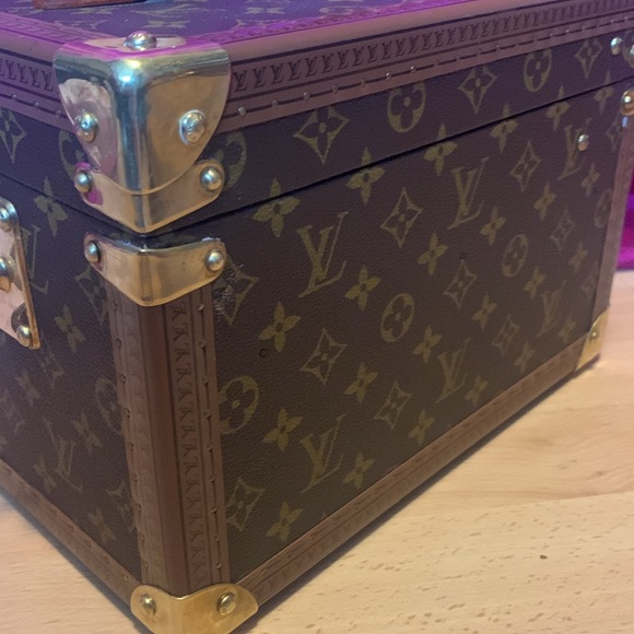 RARE Louis Vuitton Vintage Monogram Boite Flacons Train trunk. Almost mint! - Picture 6 of 13